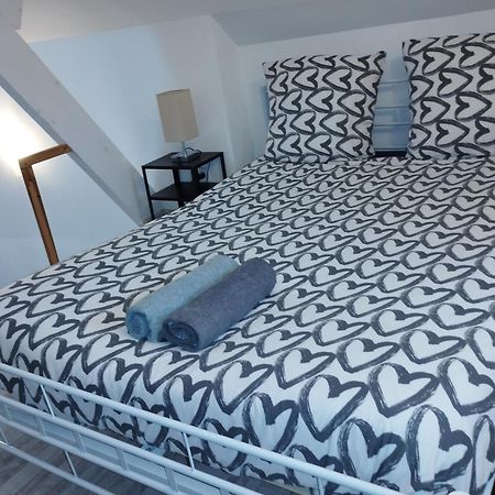 Appartement 1, Jardin, Collation, 5 Min De L'Aeroport Cdg Le Mesnil-Amelot Exterior foto